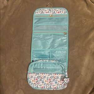 Floral Travel Organizer with Teal Accents